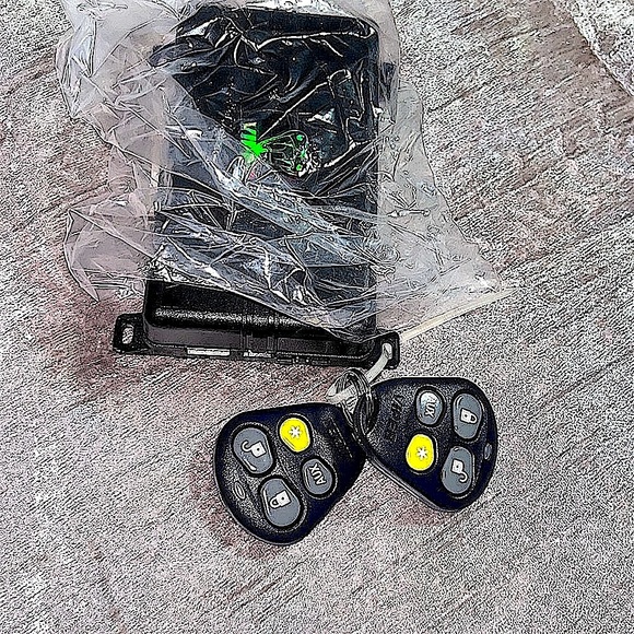 Viper 160XV Remote Car Starter. - Picture 6 of 6